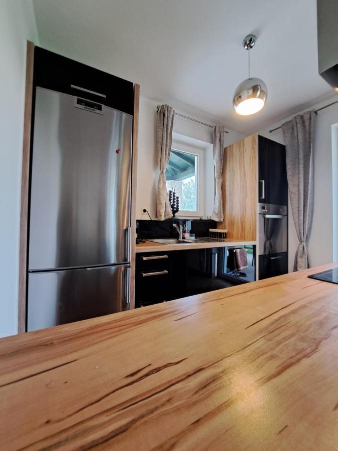 Apartments Villa Sotlar With Pool Ουμάγκ Εξωτερικό φωτογραφία