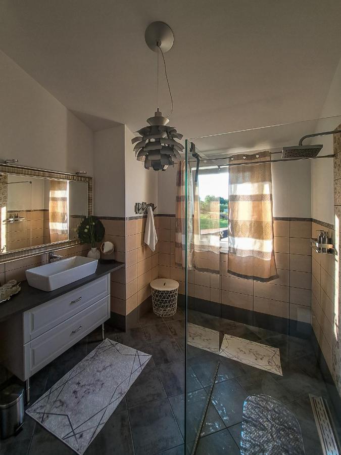 Apartments Villa Sotlar With Pool Ουμάγκ Εξωτερικό φωτογραφία